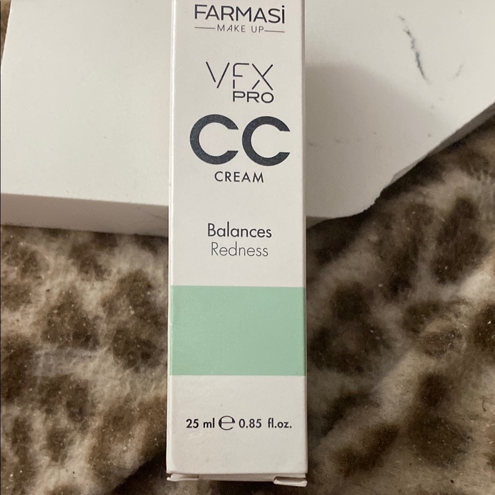 Farmasi VFX Pro CC Cream